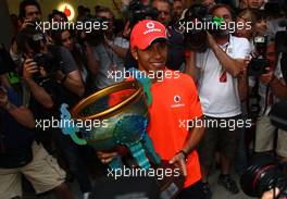 17.04.2011 Shanghai, China,  Lewis Hamilton (GBR), McLaren Mercedes  - Formula 1 World Championship, Rd 03, Chinese Grand Prix, Sunday Podium