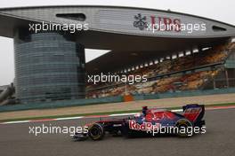 16.04.2011 Shanghai, China,  Sebastien Buemi (SUI), Scuderia Toro Rosso  - Formula 1 World Championship, Rd 03, Chinese Grand Prix, Saturday Qualifying