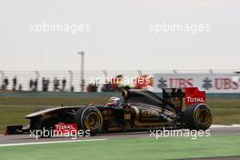 16.04.2011 Shanghai, China,  Vitaly Petrov (RUS), Lotus Renalut F1 Team  - Formula 1 World Championship, Rd 03, Chinese Grand Prix, Saturday Qualifying