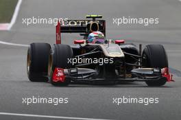 16.04.2011 Shanghai, China,  Vitaly Petrov (RUS), Lotus Renalut F1 Team  - Formula 1 World Championship, Rd 03, Chinese Grand Prix, Saturday Practice