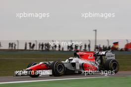 16.04.2011 Shanghai, China,  Narain Karthikeyan (IND), Hispania Racing Team, HRT  - Formula 1 World Championship, Rd 03, Chinese Grand Prix, Saturday Qualifying