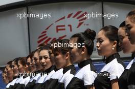 17.04.2011 Shanghai, China,  Grid girls - Formula 1 World Championship, Rd 03, Chinese Grand Prix, Sunday