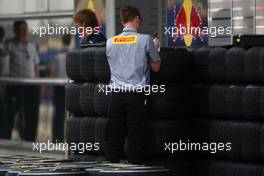 14.04.2011 Shanghai, China,  Pirelli mechanic  - Formula 1 World Championship, Rd 03, Chinese Grand Prix, Thursday