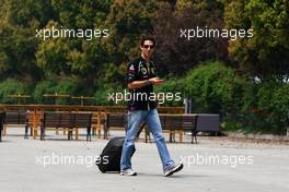 14.04.2011 Shanghai, China,  Bruno Senna (BRE), test driver, Renault F1 Team  - Formula 1 World Championship, Rd 03, Chinese Grand Prix, Thursday