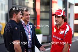 20.05.2011 Barcelona, Spain,  Carlos Sainz (ESP) Rally world champion, Fernando Alonso (ESP), Scuderia Ferrari - Formula 1 World Championship, Rd 05, Spainish Grand Prix, Friday