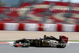 20.05.2011 Barcelona, Spain,  Vitaly Petrov (RUS), Lotus Renault GP, R31 - Formula 1 World Championship, Rd 05, Spainish Grand Prix, Friday Practice