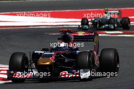 20.05.2011 Barcelona, Spain,  Sébastien Buemi (SUI), Scuderia Toro Rosso, STR06 - Formula 1 World Championship, Rd 05, Spainish Grand Prix, Friday Practice