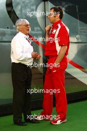 20.05.2011 Barcelona, Spain,  Bernie Ecclestone (GBR) and Stefano Domenicali (ITA), Scuderia Ferrari Sporting Director  - Formula 1 World Championship, Rd 05, Spainish Grand Prix, Friday
