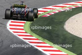 20.05.2011 Barcelona, Spain,  Nick Heidfeld (GER), Lotus Renault F1 Team  - Formula 1 World Championship, Rd 05, Spainish Grand Prix, Friday Practice