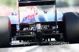 20.05.2011 Barcelona, Spain,  Sébastien Buemi (SUI), Scuderia Toro Rosso, STR06 rear diffuser, technical - Formula 1 World Championship, Rd 05, Spainish Grand Prix, Friday Practice