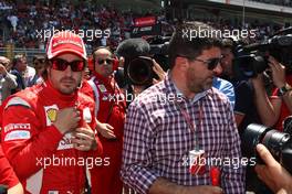 22.05.2011 Barcelona, Spain,  Fernando Alonso (ESP), Scuderia Ferrari - Formula 1 World Championship, Rd 05, Spainish Grand Prix, Sunday Pre-Race Grid