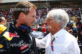 22.05.2011 Barcelona, Spain,  Christian Horner (GBR), Red Bull Racing, Sporting Director with Bernie Ecclestone (GBR) - Formula 1 World Championship, Rd 05, Spainish Grand Prix, Sunday Pre-Race Grid