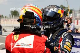 22.05.2011 Barcelona, Spain,  Fernando Alonso (ESP), Scuderia Ferrari, Sebastian Vettel (GER), Red Bull Racing - Formula 1 World Championship, Rd 05, Spainish Grand Prix, Sunday Podium