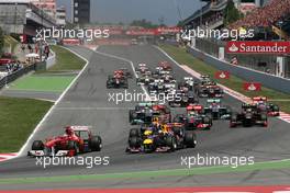 22.05.2011 Barcelona, Spain,  Start of the race - Formula 1 World Championship, Rd 05, Spainish Grand Prix, Sunday Race