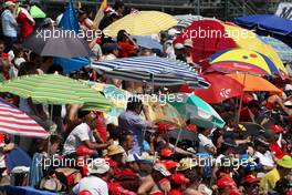 22.05.2011 Barcelona, Spain,  Race fans - Formula 1 World Championship, Rd 05, Spainish Grand Prix, Sunday Race