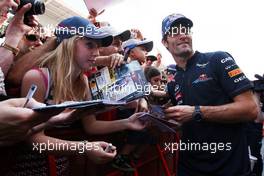 19.05.2011 Barcelona, Spain,  Mark Webber (AUS), Red Bull Racing - Formula 1 World Championship, Rd 05, Spainish Grand Prix, Thursday