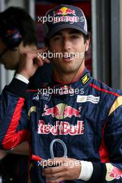 24.06.2011 Valencia, Spain,  Daniel Ricciardo (AUS) Test Driver, Scuderia Toro Rosso  - Formula 1 World Championship, Rd 08, European Grand Prix, Friday Practice