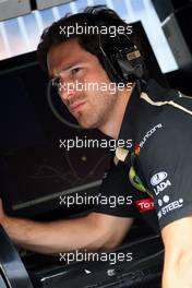 24.06.2011 Valencia, Spain,  Bruno Senna (BRA), Lotus Renault GP - Formula 1 World Championship, Rd 08, European Grand Prix, Friday Practice