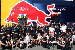 26.06.2011 Valencia, Spain,  Red Bull Racing team celebration, Sebastian Vettel (GER), Red Bull Racing - Formula 1 World Championship, Rd 08, European Grand Prix, Sunday Podium