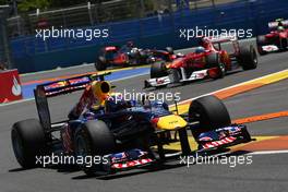 26.06.2011 Valencia, Spain,  Mark Webber (AUS), Red Bull Racing leads Fernando Alonso (ESP), Scuderia Ferrari - Formula 1 World Championship, Rd 08, European Grand Prix, Sunday Race