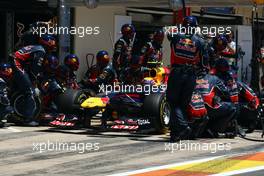 26.06.2011 Valencia, Spain,  Mark Webber (AUS), Red Bull Racing pit stop - Formula 1 World Championship, Rd 08, European Grand Prix, Sunday Race