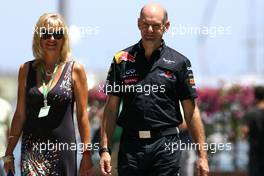 25.06.2011 Valencia, Spain,  Adrian Newey (GBR), Red Bull Racing, Technical Operations Director and his wife - Formula 1 World Championship, Rd 08, European Grand Prix, Saturday Practice