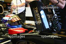 25.06.2011 Valencia, Spain,  Vitaly Petrov (RUS), Lotus Renault GP - Formula 1 World Championship, Rd 08, European Grand Prix, Saturday Practice