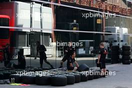 23.06.2011 Valencia, Spain,  Paddock atmosphere - Formula 1 World Championship, Rd 08, European Grand Prix, Thursday