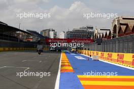 23.06.2011 Valencia, Spain,  The main staright - Formula 1 World Championship, Rd 08, European Grand Prix, Thursday