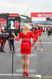 10.07.2011 Silverstone, UK, England,  Grid girl - Formula 1 World Championship, Rd 09, British Grand Prix, Sunday Grid Girl