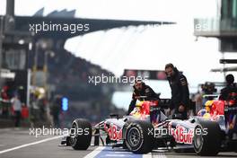 22.07.2011 Nurburgring, Germany,  Sebastian Vettel (GER), Red Bull Racing and Mark Webber (AUS), Red Bull Racing - Formula 1 World Championship, Rd 10, German Grand Prix, Friday Practice