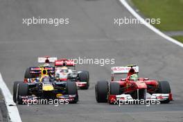 24.07.2011 Nurburgring, Germany,  Mark Webber (AUS), Red Bull Racing and Felipe Massa (BRA), Scuderia Ferrari - Formula 1 World Championship, Rd 10, German Grand Prix, Sunday Race