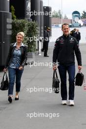 23.07.2011 Nurburgring, Germany,  Corina Schumacher (GER), Corinna, Wife of Michael Schumacher, Michael Schumacher (GER), Mercedes GP Petronas F1 Team - Formula 1 World Championship, Rd 10, German Grand Prix, Saturday