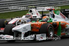 31.07.2011 Budapest, Hungary,  Adrian Sutil (GER), Force India and Sergio Perez (MEX), Sauber F1 Team  - Formula 1 World Championship, Rd 11, Hungarian Grand Prix, Sunday Race