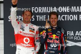 30.07.2011 Budapest, Hungary,  Jenson Button (GBR), McLaren Mercedes and Sebastian Vettel (GER), Red Bull Racing - Formula 1 World Championship, Rd 11, Hungarian Grand Prix, Saturday Qualifying