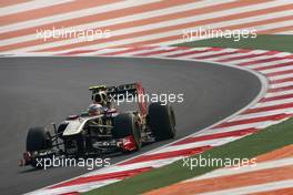28.10.2011 New Delhi, India, Vitaly Petrov (RUS), Lotus Renalut F1 Team  - Formula 1 World Championship, Rd 17, Indian Grand Prix, Friday Practice