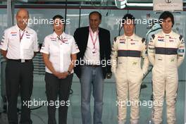 28.10.2011 New Delhi, India, Sauber F1 Team Indian belssing ceremony, car Puja - Formula 1 World Championship, Rd 17, Indian Grand Prix, Friday