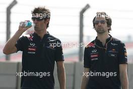 27.10.2011 New Delhi, India,  Mark Webber (AUS), Red Bull Racing  - Formula 1 World Championship, Rd 17, Indian Grand Prix, Thursday