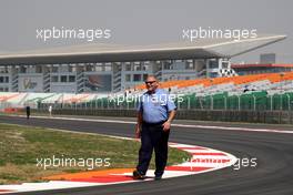 27.10.2011 New Delhi, India, Pat Behar (FRA), FIA, Photographers Delegate walks the track - Formula 1 World Championship, Rd 17, Indian Grand Prix, Thursday