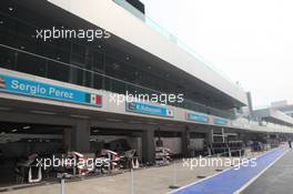 26.10.2011 New Delhi, India, The pit lane  - Formula 1 World Championship, Rd 17, Indian Grand Prix, Wednesday