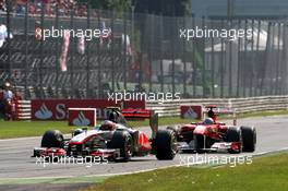 11.09.2011 Monza, Italy,  Jenson Button (GBR), McLaren Mercedes, Fernando Alonso (ESP), Scuderia Ferrari - Formula 1 World Championship, Rd 13, Italian Grand Prix, Sunday Race