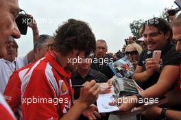 10.09.2011 Monza, Italy,  Fernando Alonso (ESP), Scuderia Ferrari - Formula 1 World Championship, Rd 13, Italian Grand Prix, Saturday
