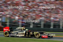 10.09.2011 Monza, Italy,  Bruno Senna (BRA), Lotus Renault GP - Formula 1 World Championship, Rd 13, Italian Grand Prix, Saturday Qualifying