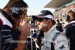 09.10.2011 Suzuka, Japan, Rubens Barrichello (BRA), AT&T Williams  - Formula 1 World Championship, Rd 15, Japanese Grand Prix, Sunday Pre-Race Grid