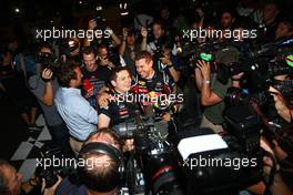 09.10.2011 Suzuka, Japan, Sebastian Vettel (GER), Red Bull Racing new world champion celebrates with the team  - Formula 1 World Championship, Rd 15, Japanese Grand Prix, Sunday Podium
