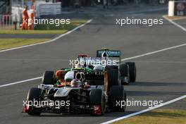 09.10.2011 Suzuka, Japan,  Vitaly Petrov (RUS), Lotus Renalut F1 Team  - Formula 1 World Championship, Rd 15, Japanese Grand Prix, Sunday Race