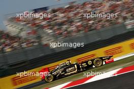 08.10.2011 Suzuka, Japan, Bruno Senna (BRE), Renault F1 Team  - Formula 1 World Championship, Rd 15, Japanese Grand Prix, Saturday Qualifying