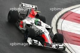 14.10.2011 Yeongam, Korea,  Vitantonio Liuzzi (ITA), HRT Formula One Team  - Formula 1 World Championship, Rd 16, Korean Grand Prix, Friday Practice