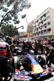 29.05.2011 Monte Carlo, Monaco,  Mark Webber (AUS), Red Bull Racing - Formula 1 World Championship, Rd 06, Monaco Grand Prix, Sunday Pre-Race Grid