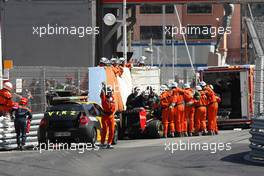 29.05.2011 Monaco, Monte Carlo, Crash of Vitaly Petrov (RUS), Lotus Renault GP - Formula 1 World Championship, Rd 6, Monaco Grand Prix, Sunday Race